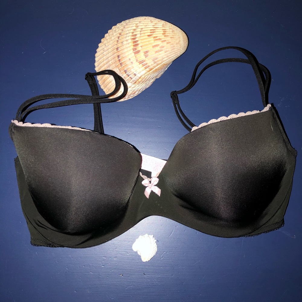 Victoria’s Secret 34D